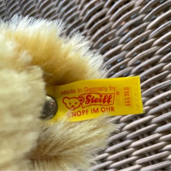 Steiff Golden Teddy Bear - Picture 7 of 8